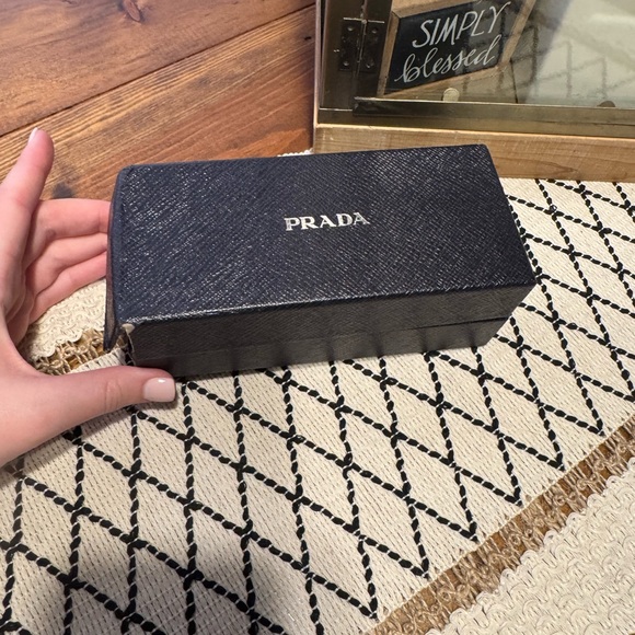 Brand New Authentic Prada Sunglasses - Picture 11 of 12